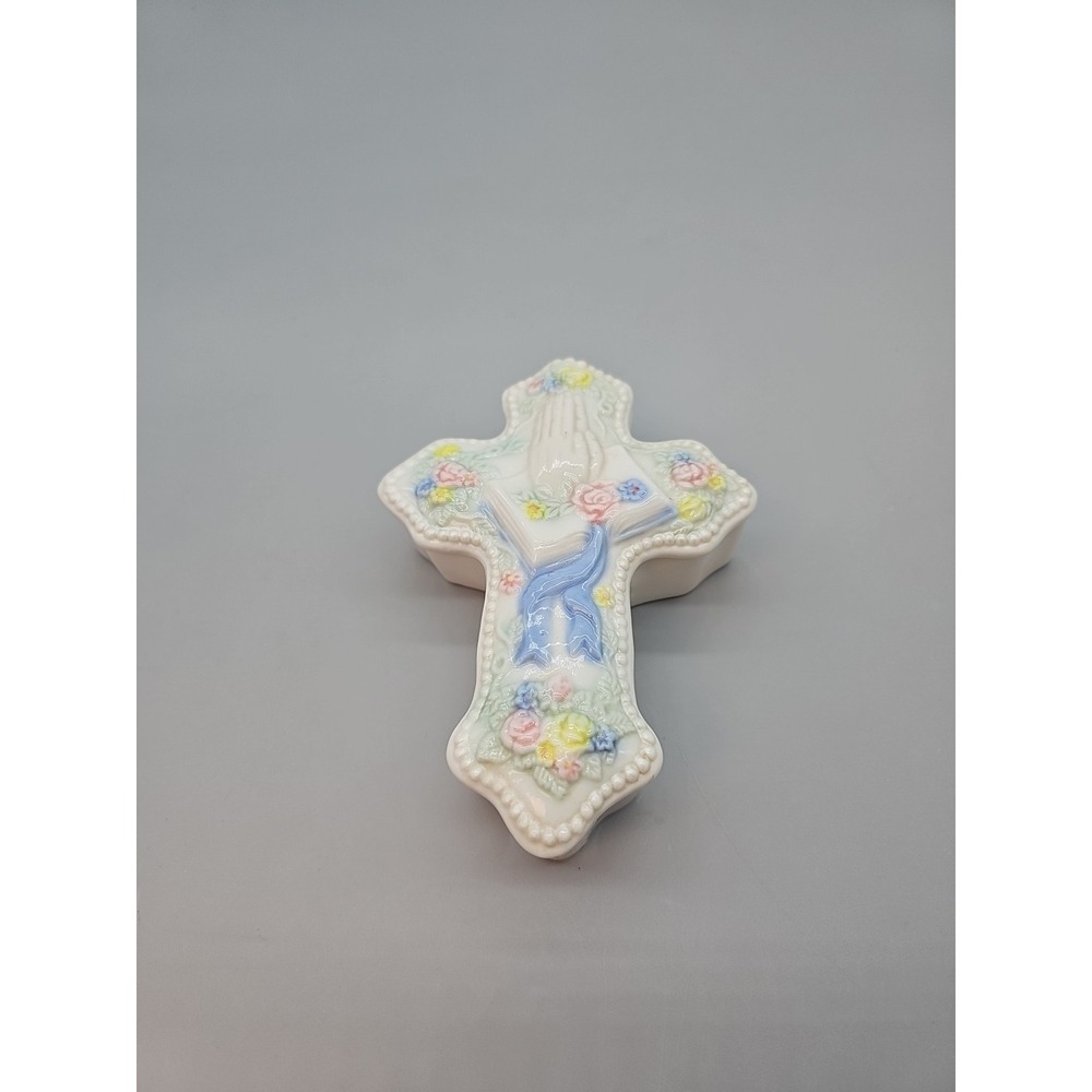 Porcelain Cross Shaped Box 5.5"x3.76"